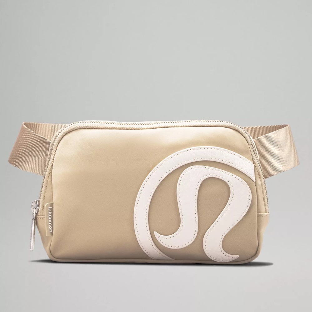 Lululemon Logo Everywhere Belt Bag 1L ColourTrench/White Opal NWT